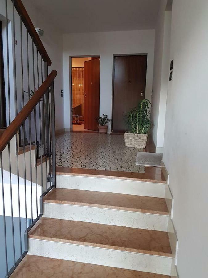 Apartamento Residenza Annalisa Torri di Quartesolo Exterior foto